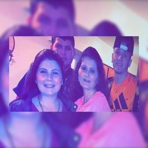 Meet your Posher, Carrie